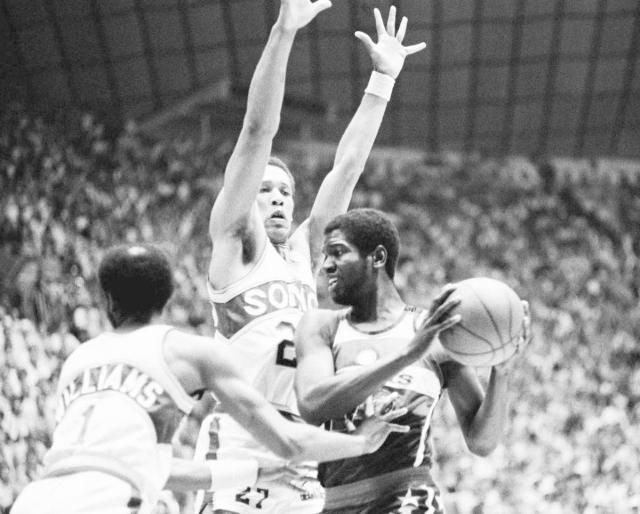 华体会-他曾到访中国和八一男篮交手 如今迈入名人堂大门