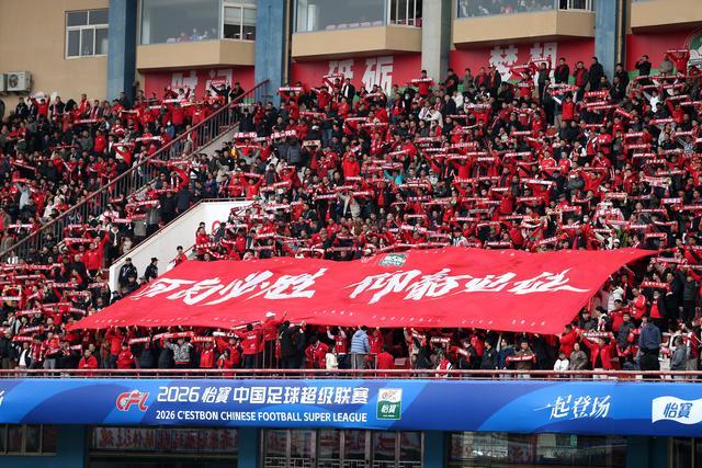 华体会官网-中超战报|负分清零！河南彩陶坊队主场2-1战胜云南玉昆